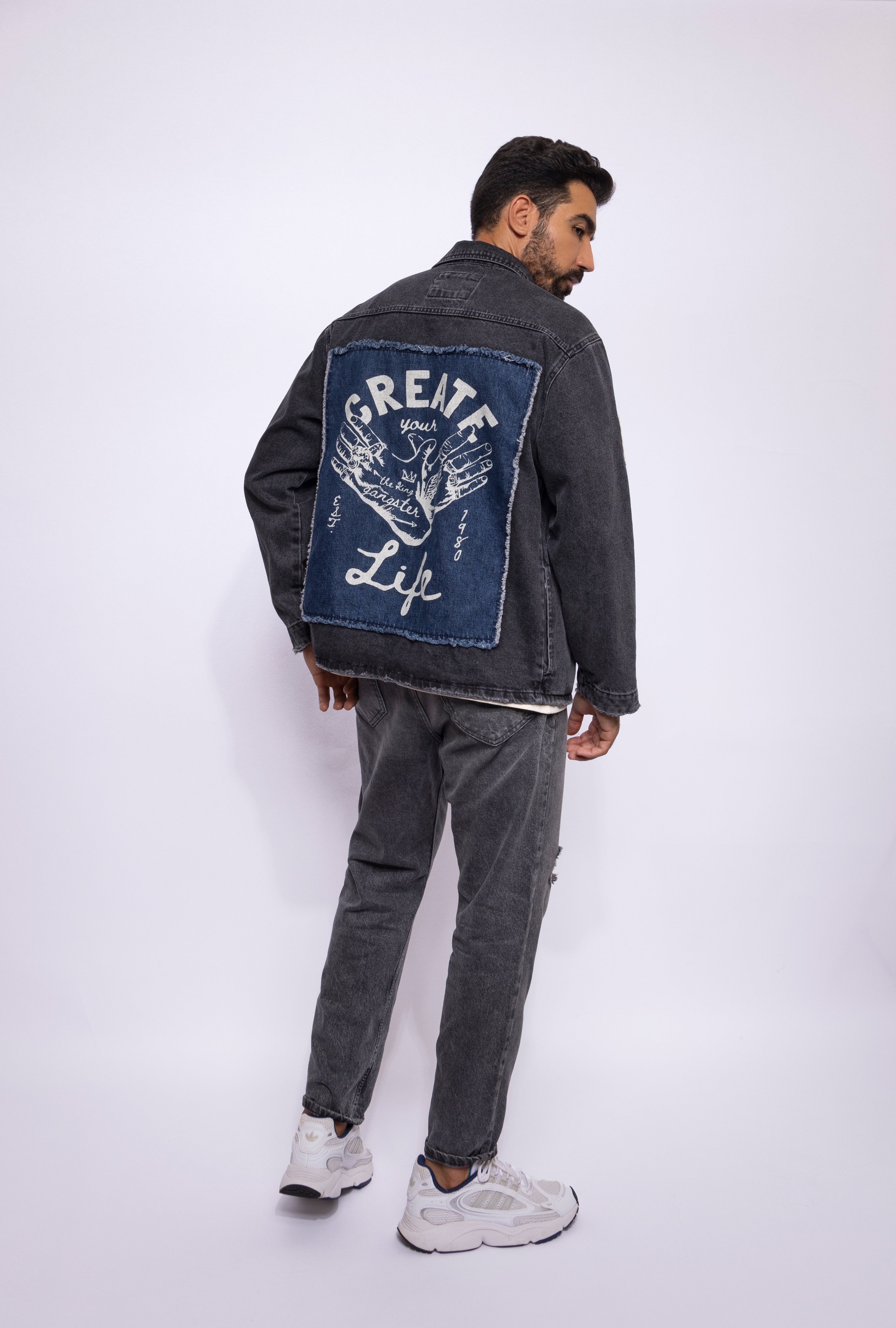 BREEZY DENIM JACKET